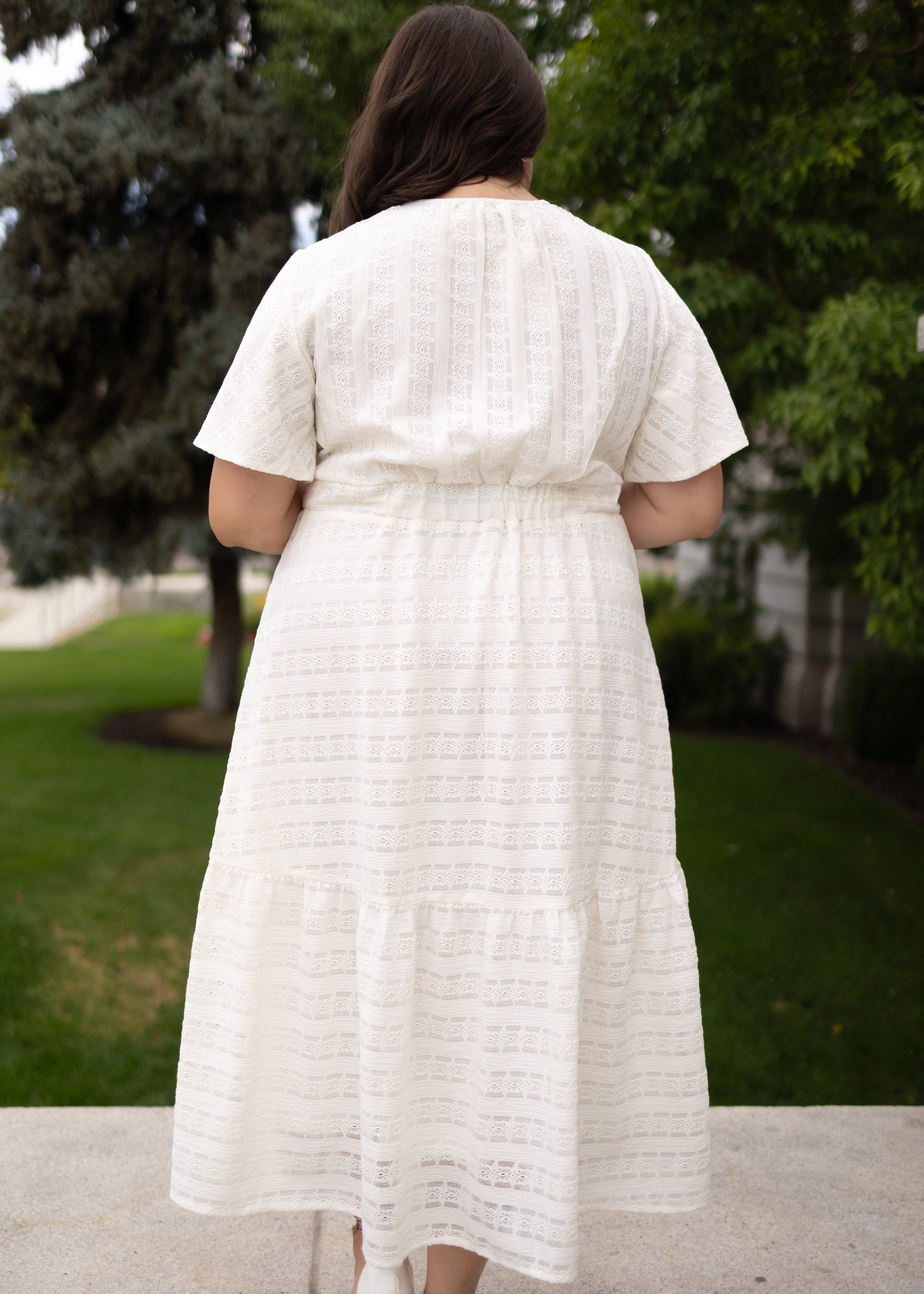 Alana Ivory Textured Tie Dress