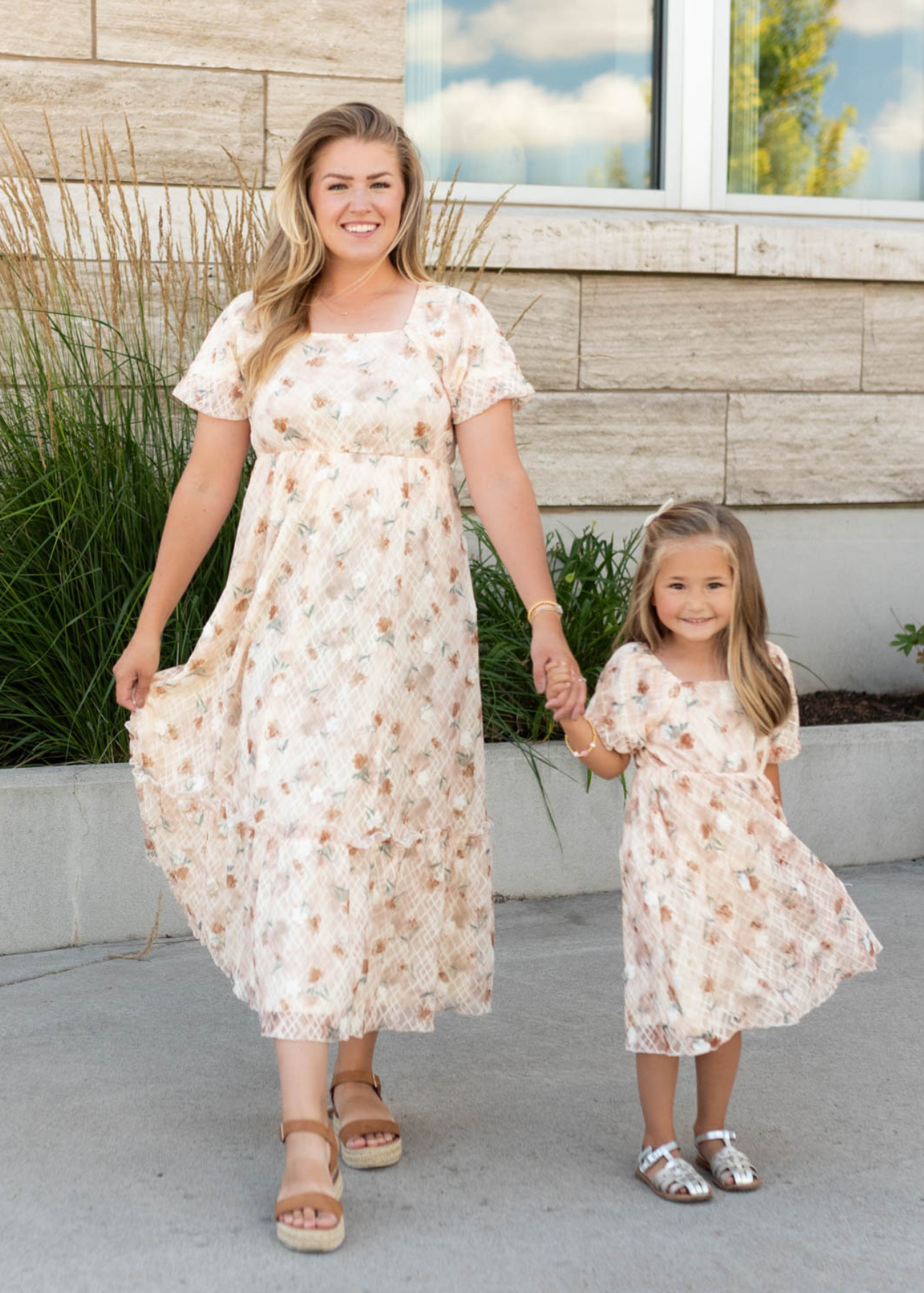 Alina Floral Lace Little Girls Dress