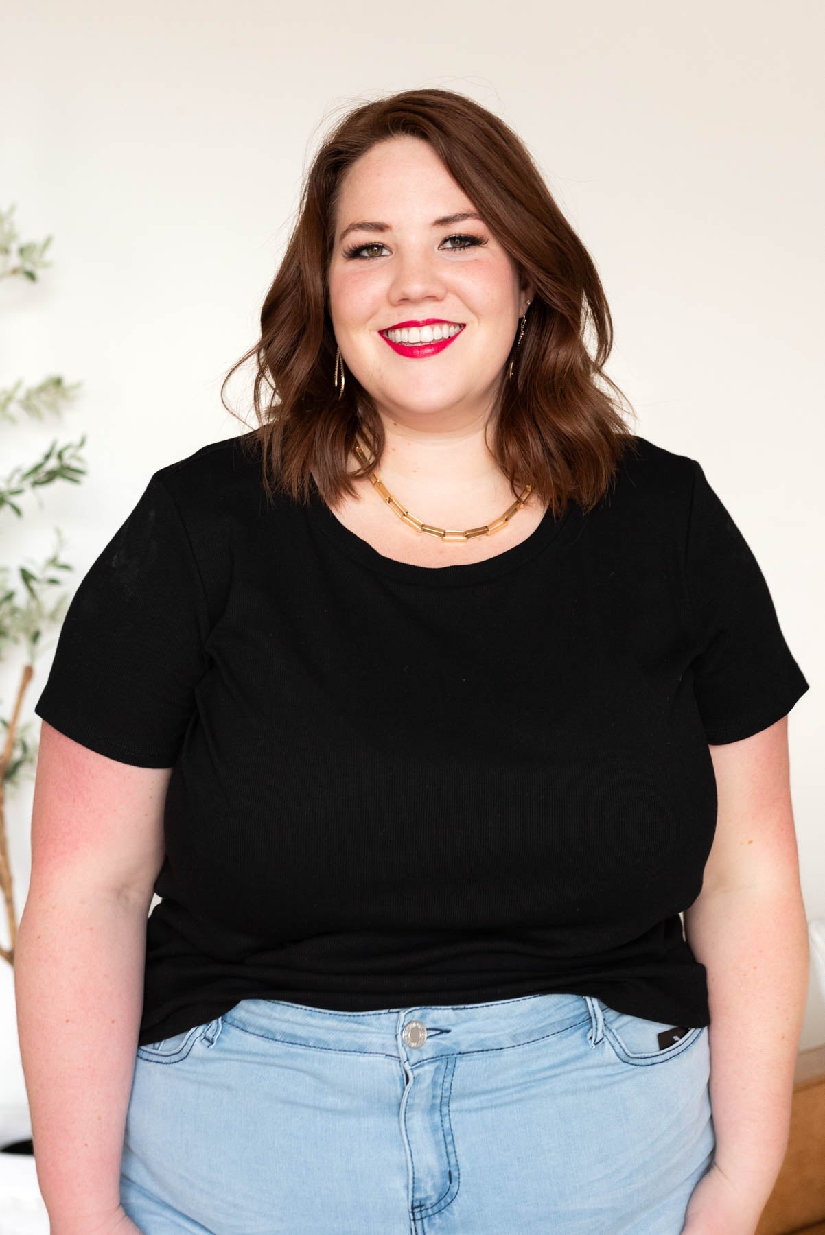 Ari Black Ribbed Top