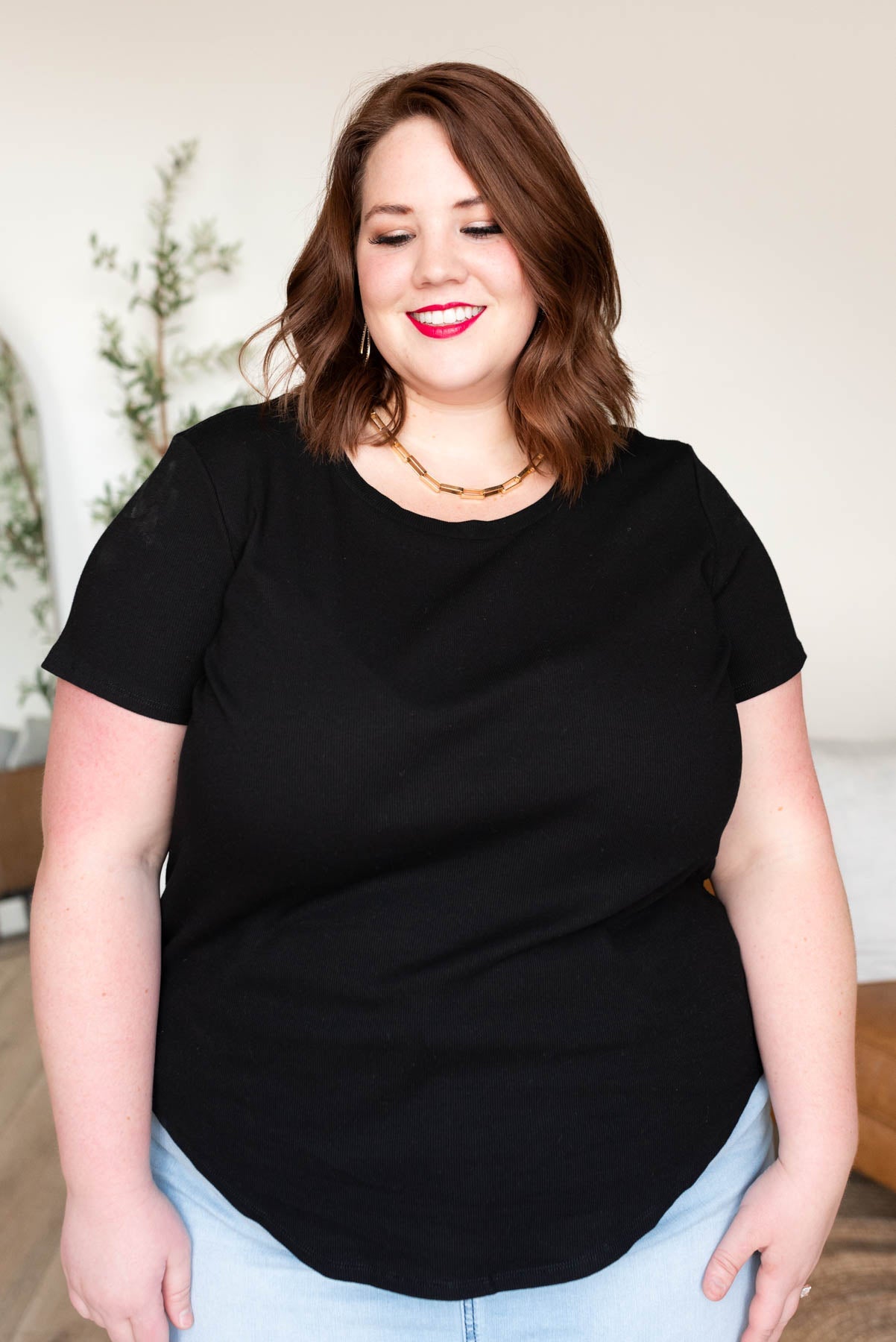 Ari Black Ribbed Top