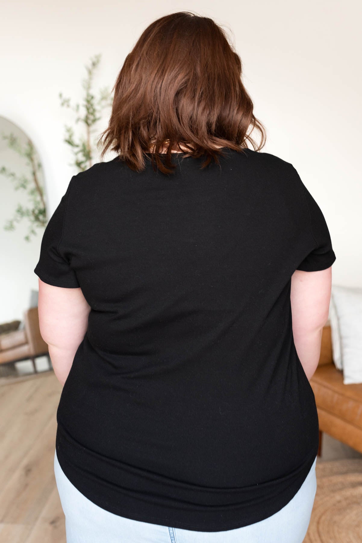 Ari Black Ribbed Top