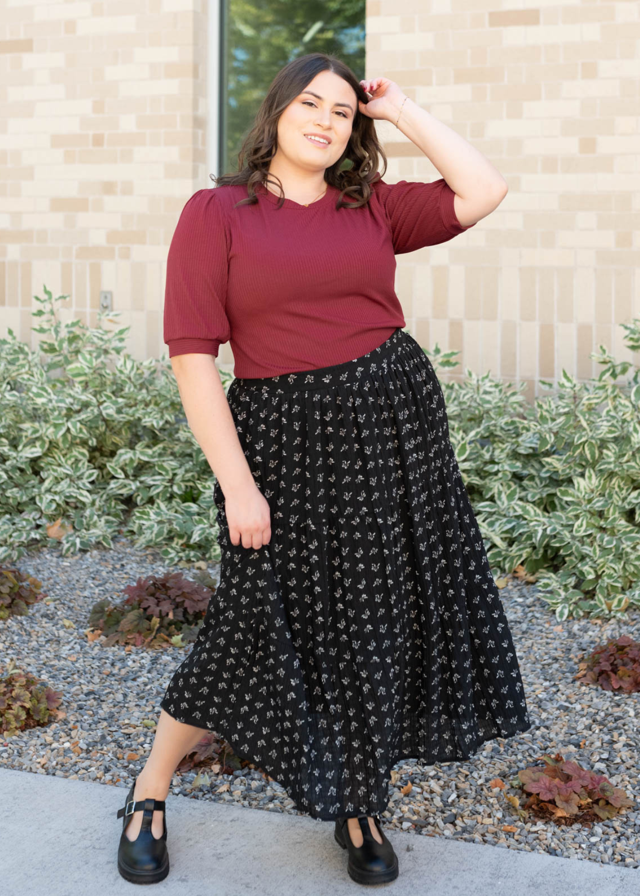 Hailee Basic Burgundy Top