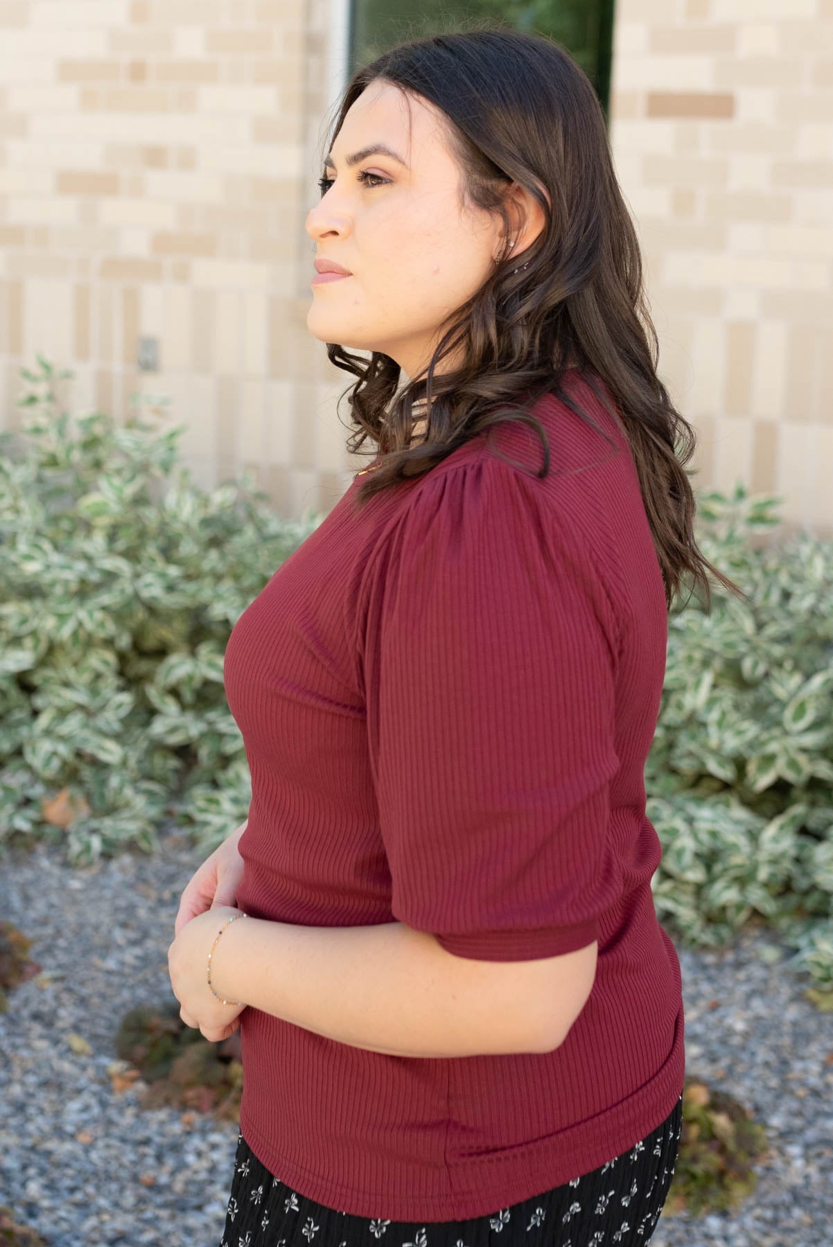 Hailee Basic Burgundy Top
