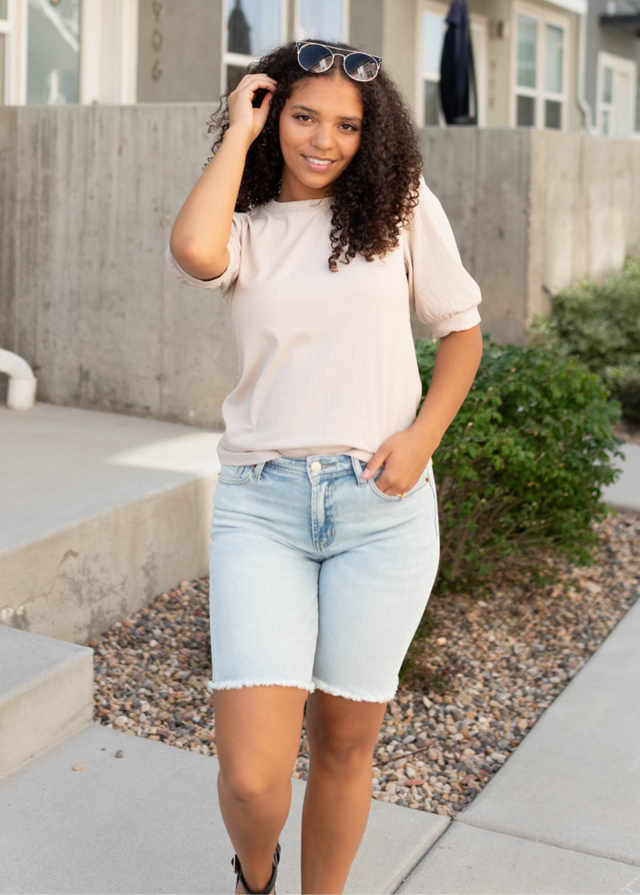 Hailee Basic Oatmeal Top