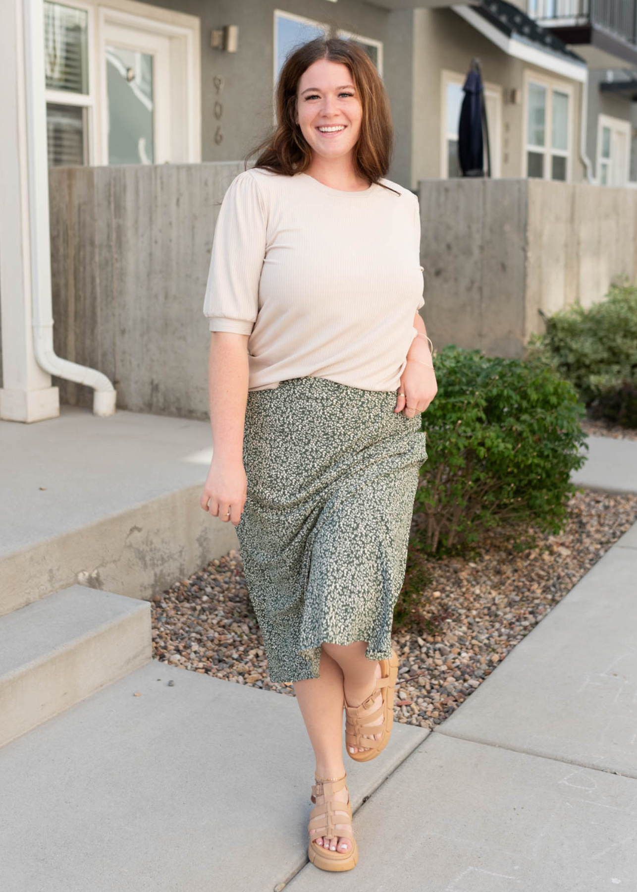 Hailee Basic Oatmeal Top