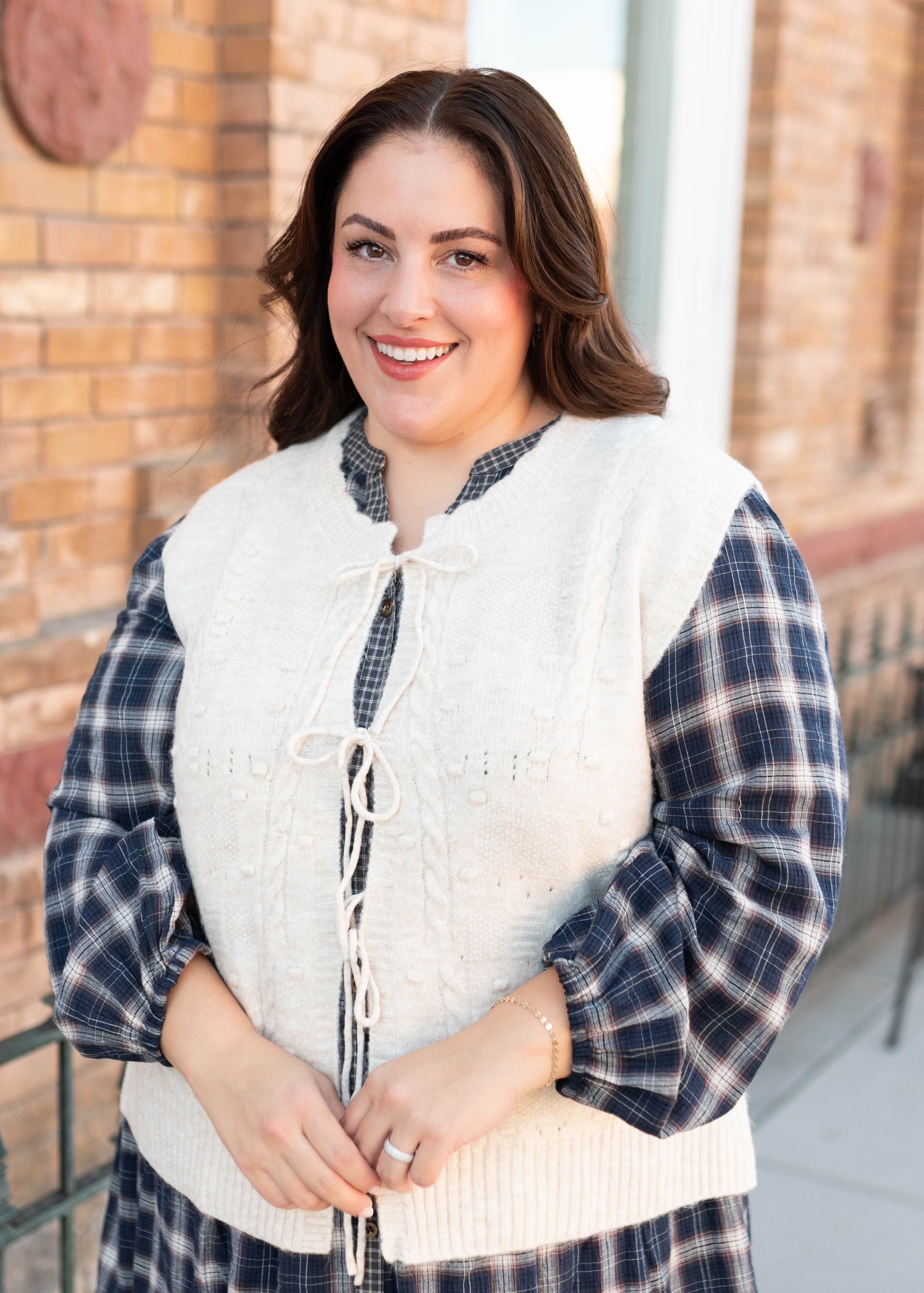 Lacey Oatmeal Sweater Vest