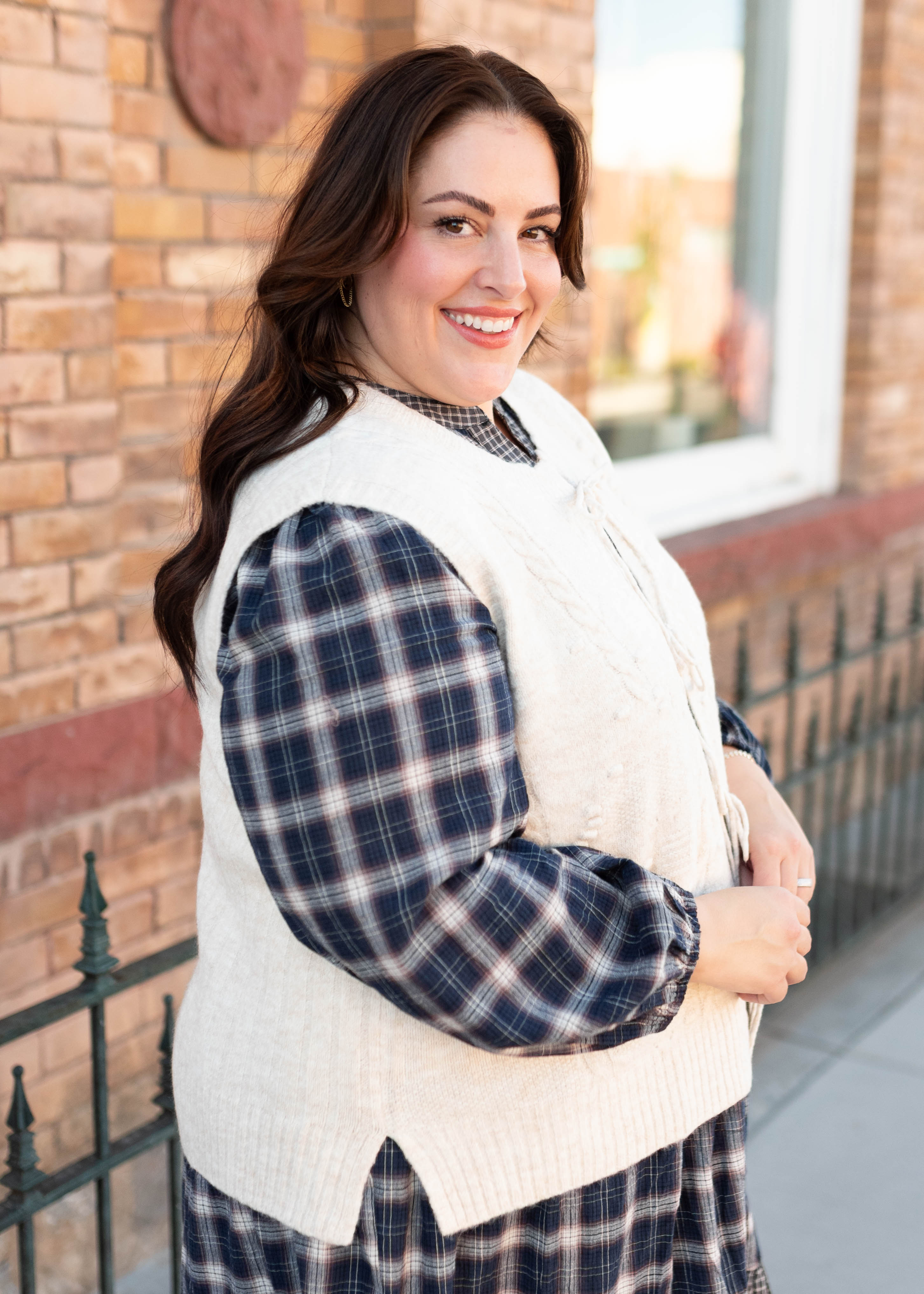 Lacey Oatmeal Sweater Vest