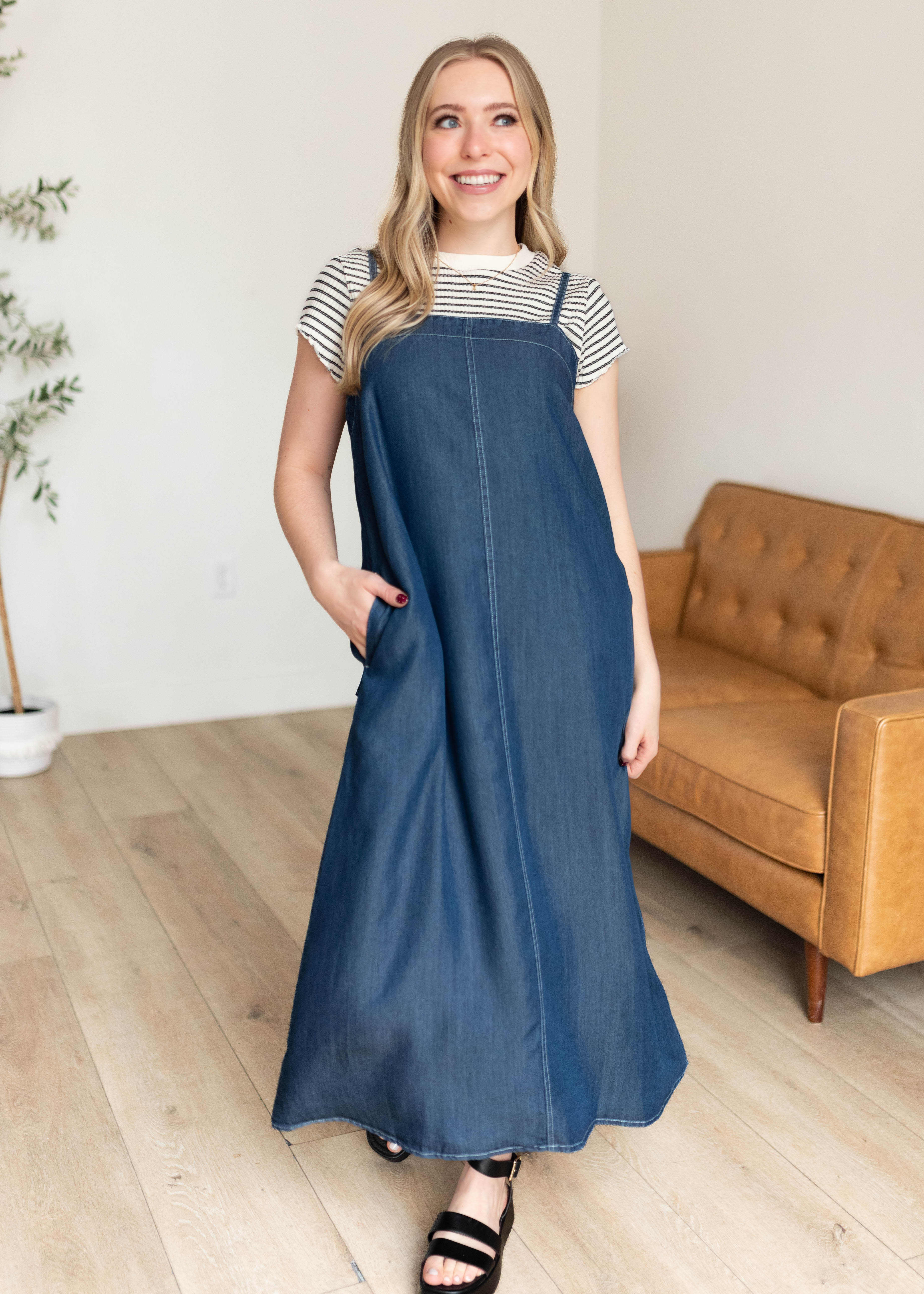 Marie Chambray Square Neck Dress