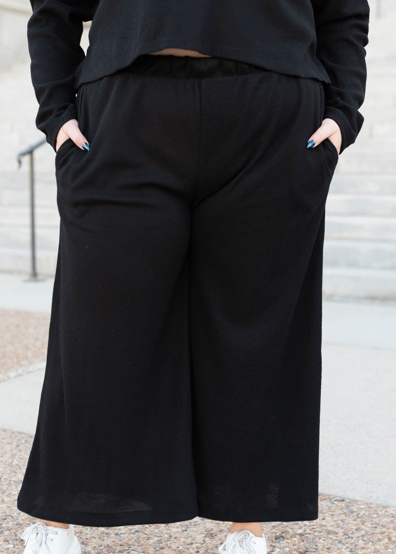 Marion Black Textured Pants